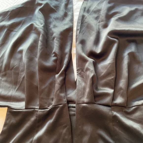 Dynamite dresses - Picture 8 of 17